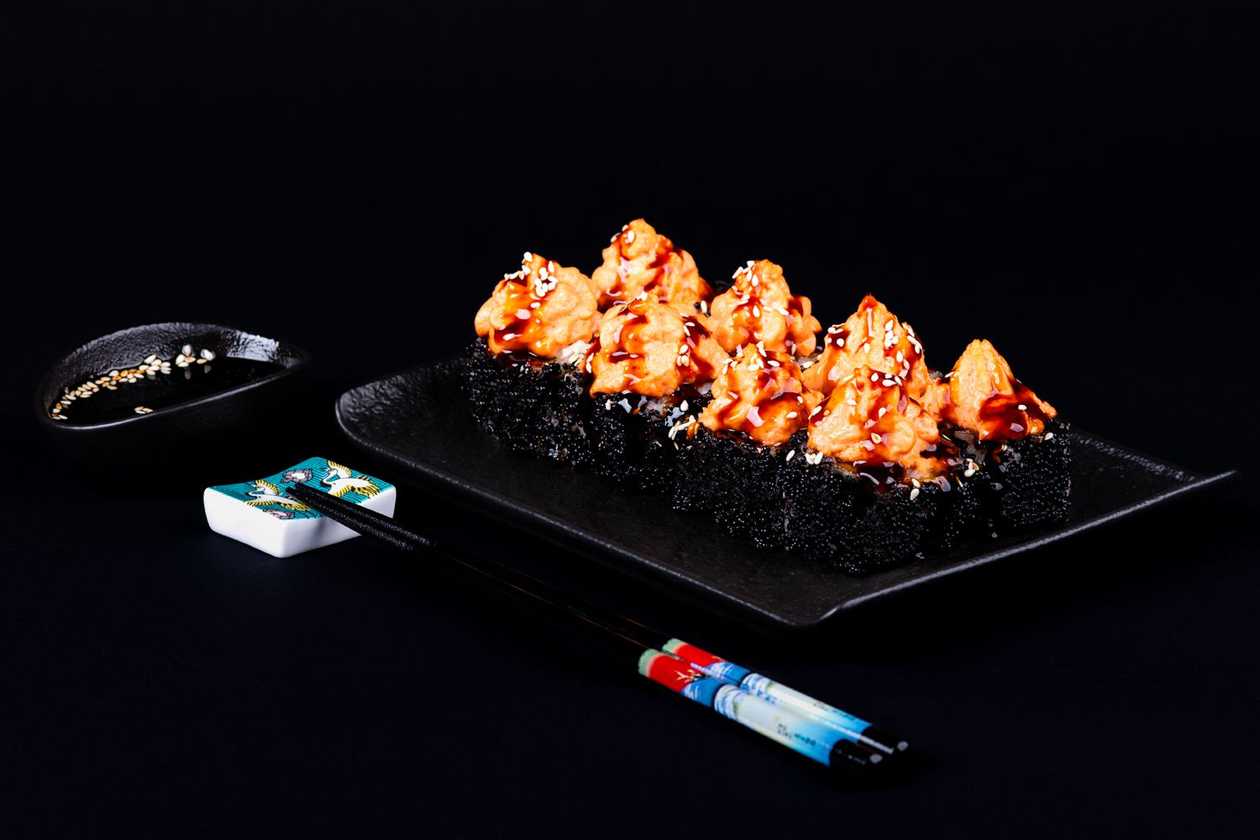 Salmon Baked Roll