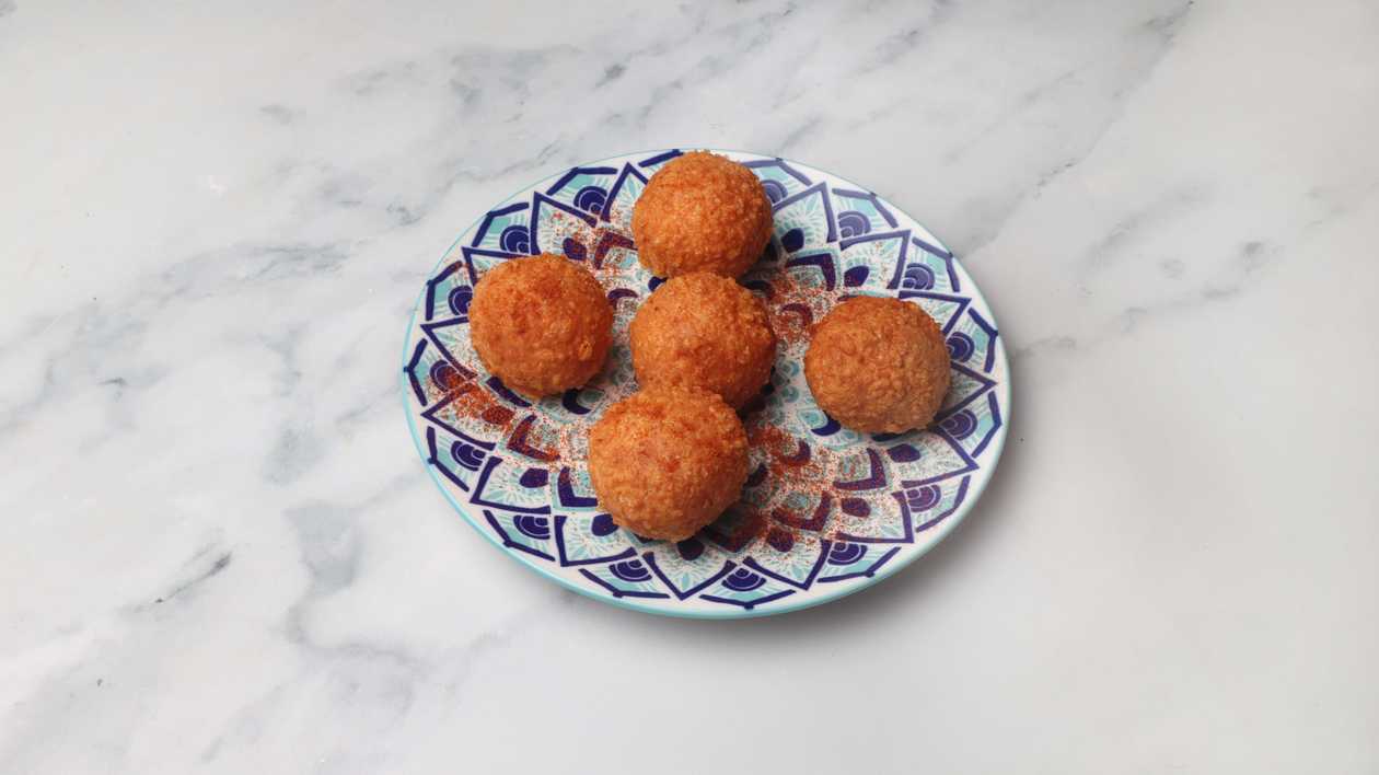Kaserokroketes (Cheese Croquettes)