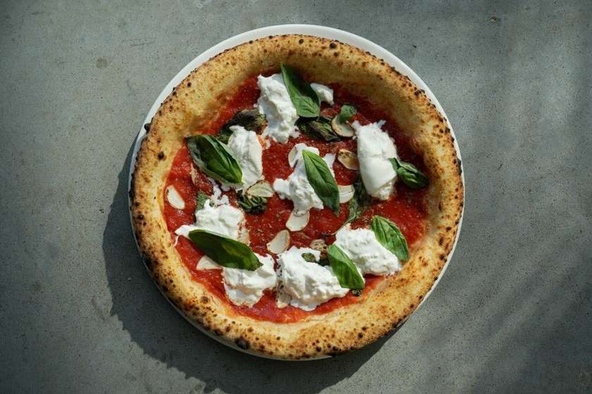 Marinara Burrata