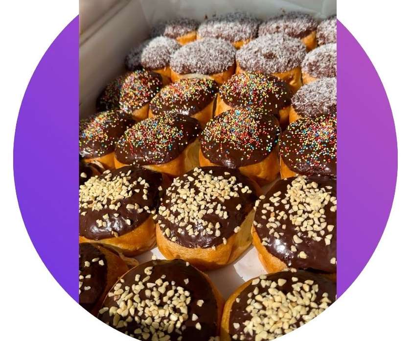 ( VEGAN ) Coconat Dark choclate ( no filling ) 🍩