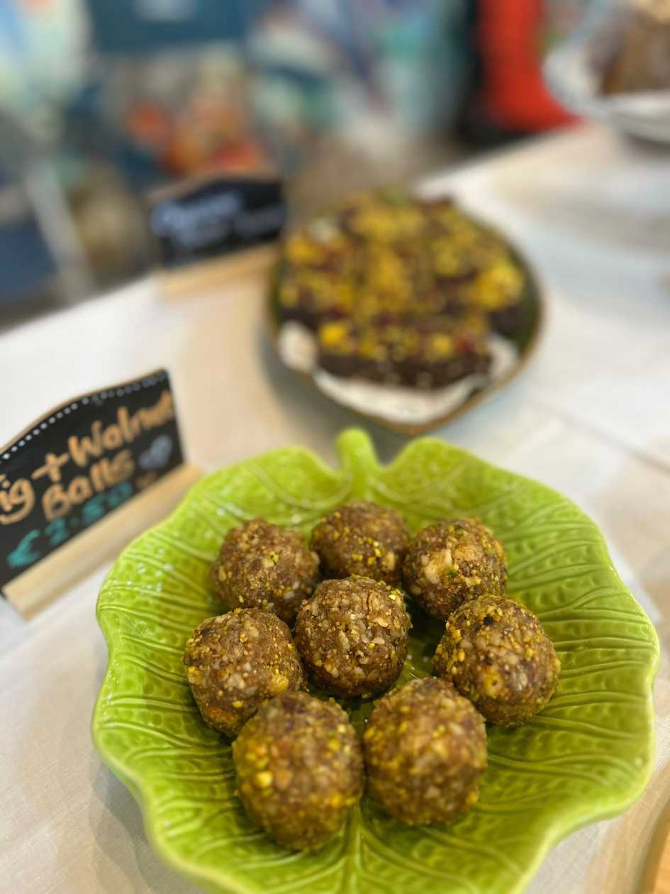 Fig and wlanut balls