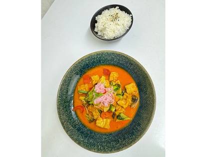 YELLOW KARI TOFU
