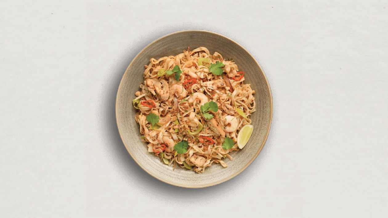 42. Wagamama Chicken And Prawn Pad Thai