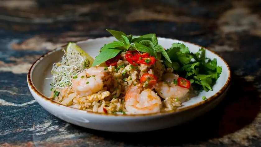 Khao Pad Horapa