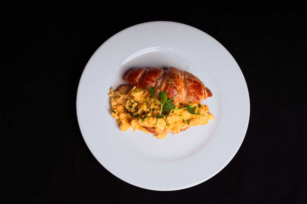 Croissant Scramble