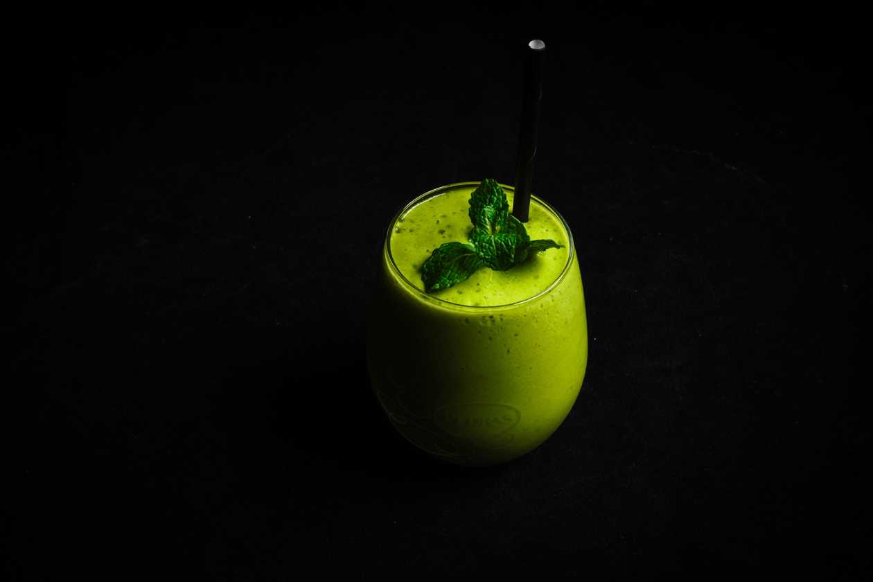 Green Mango Smoothie