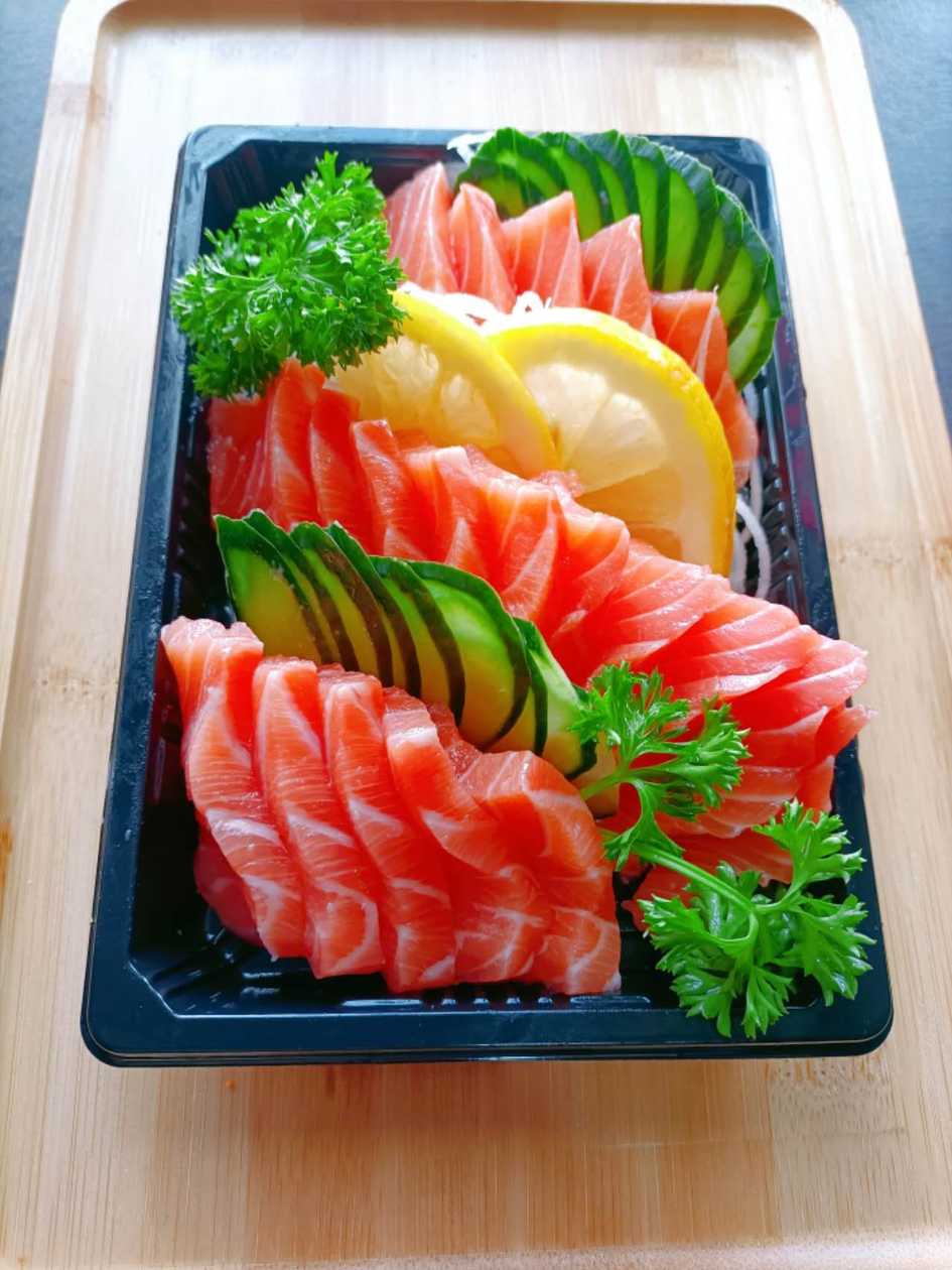 F1 Sashimi Salmão
