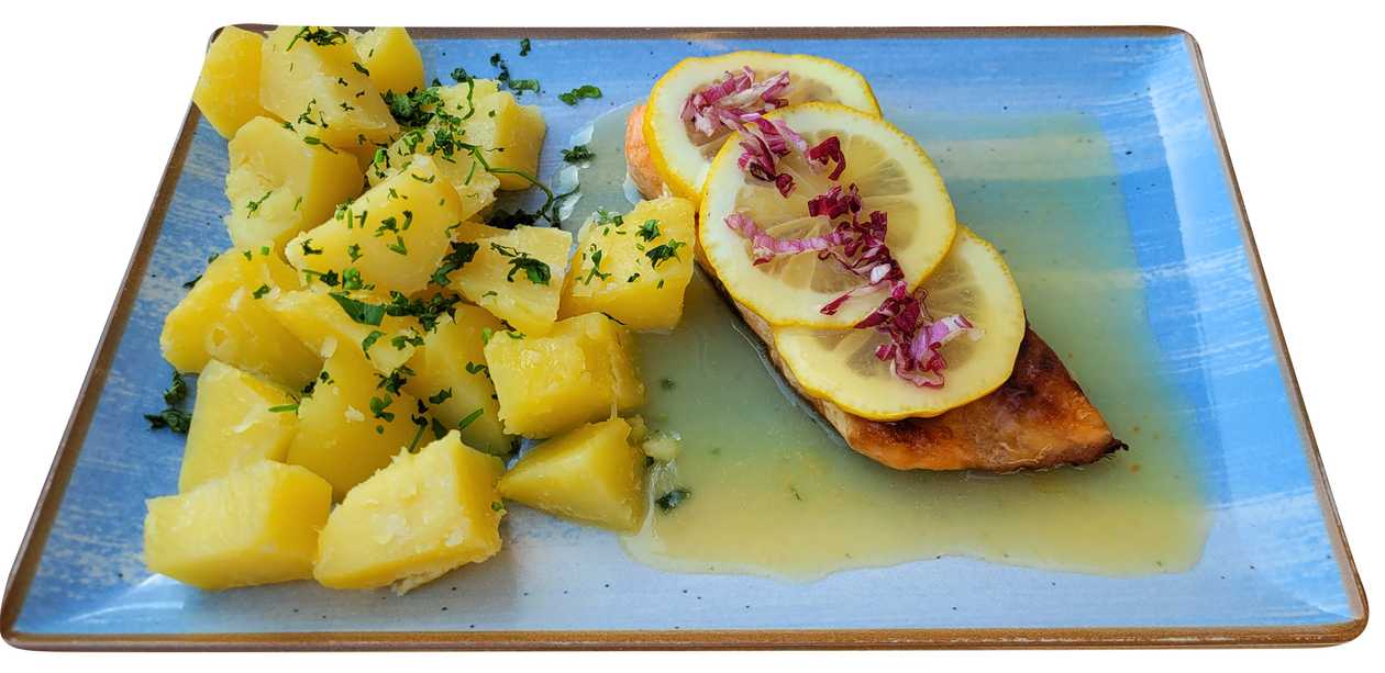 Salmon with lemon sauce