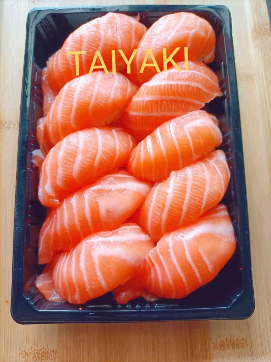 F3 Nigiri Salmão