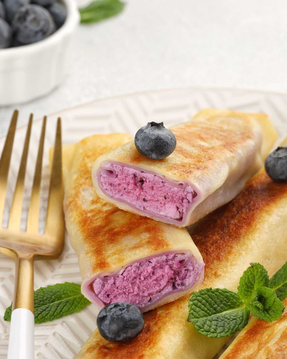 Frozen Crepes with Blueberries
