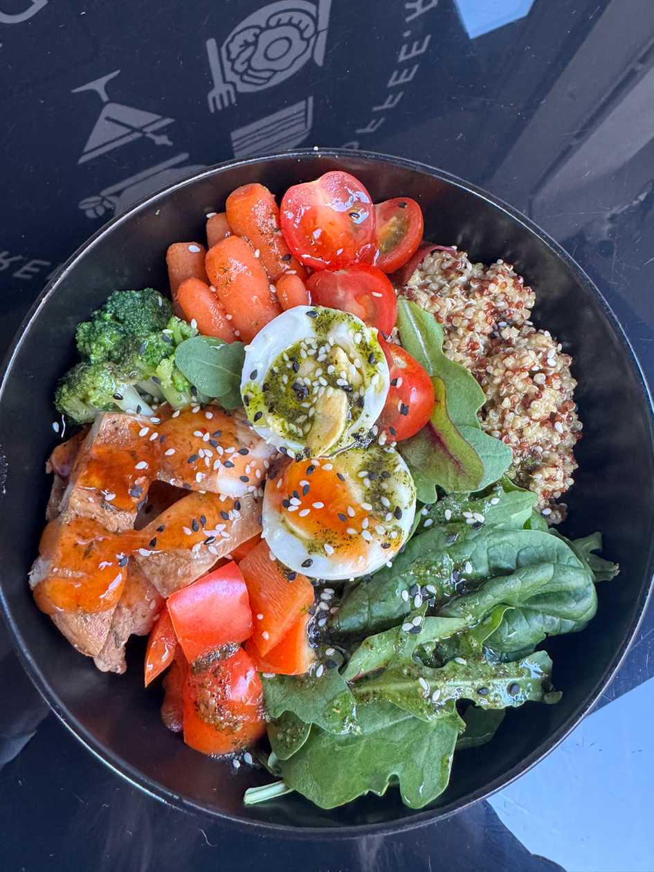 Боул з куркою