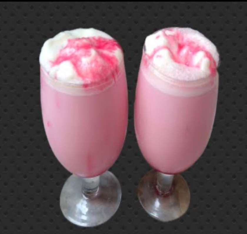 Rooh Afza Milkshake