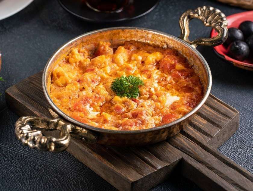 Tomato and Egg Scramble