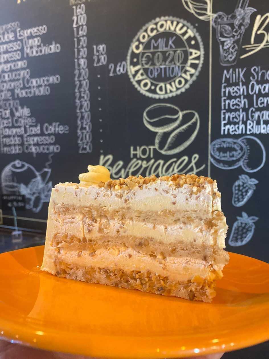 White Egypt Cake (Slice)