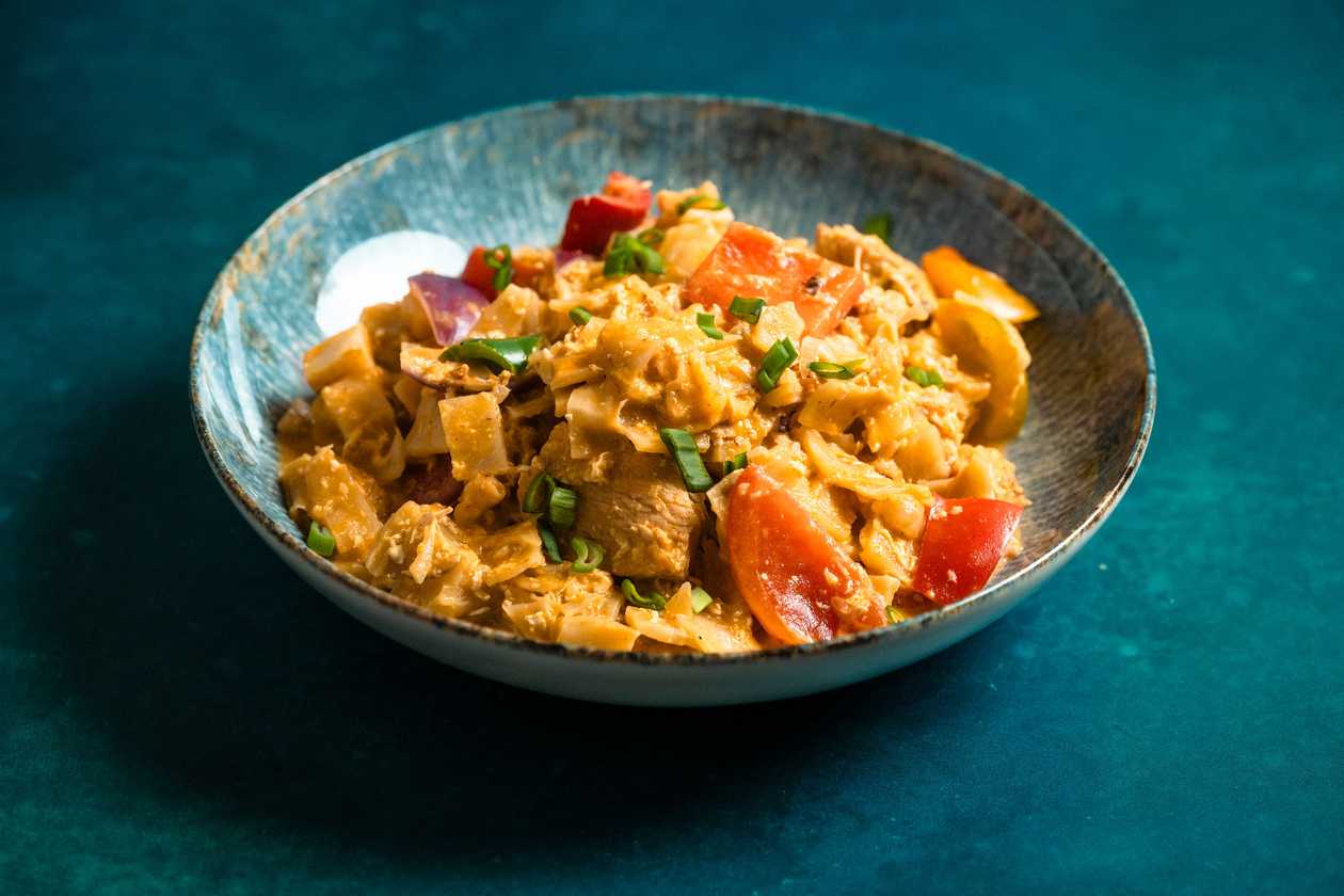 Kottu dolpin cu pui