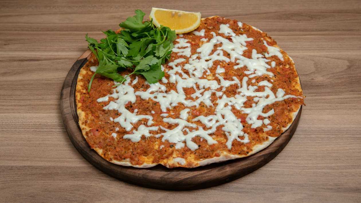 Pendirli  lahmacun
