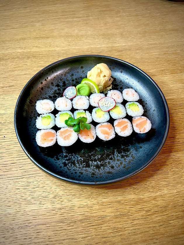 Menu Hosomi + polévka/předkrm