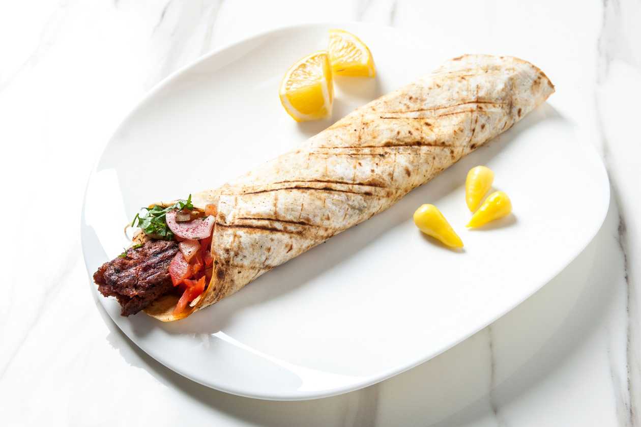 Adana Kebap w Tortilli