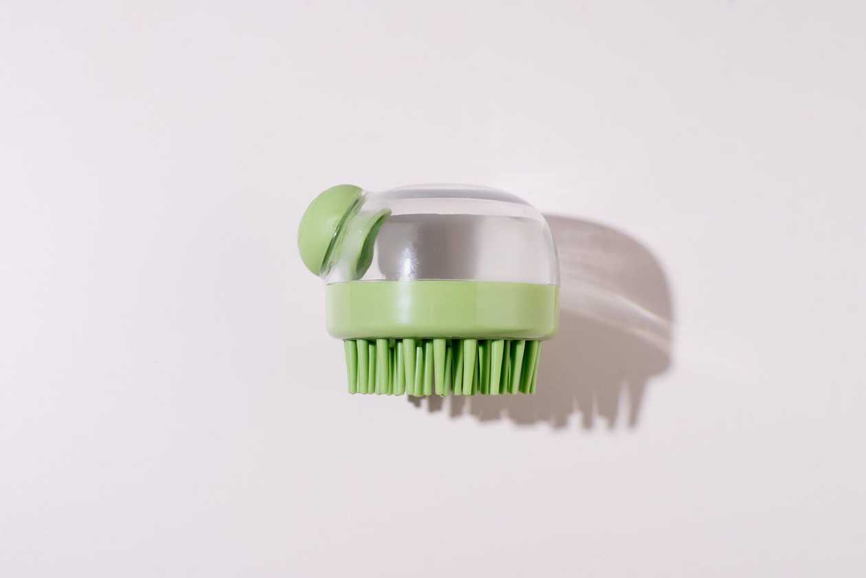 Hair massager