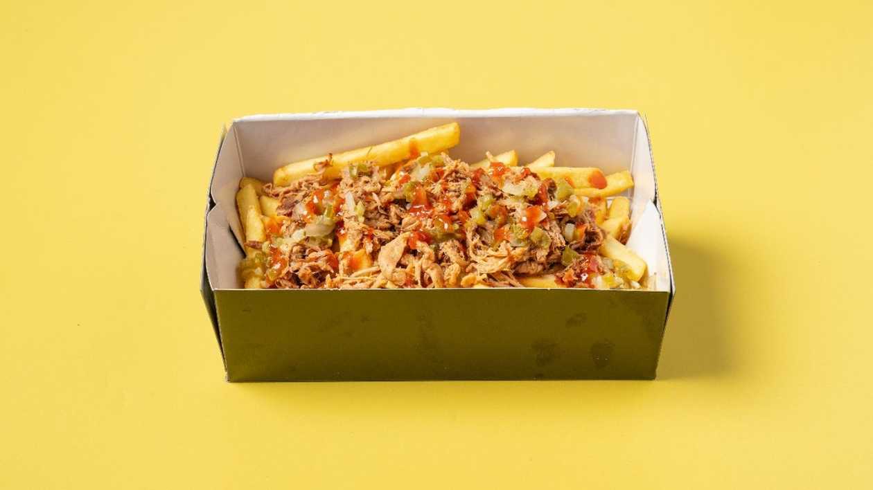 Loaded Potato Fries With Pulled Pork
