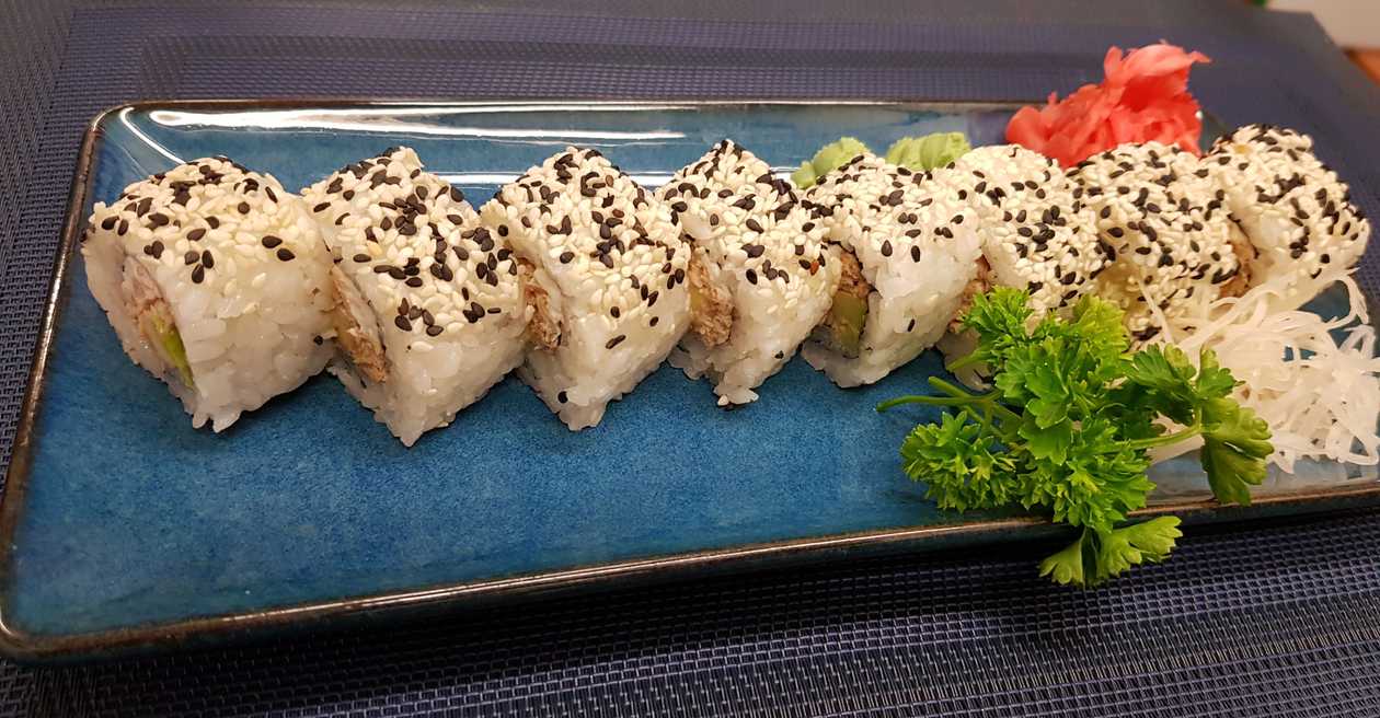 CA10 Grill Salmon Roll