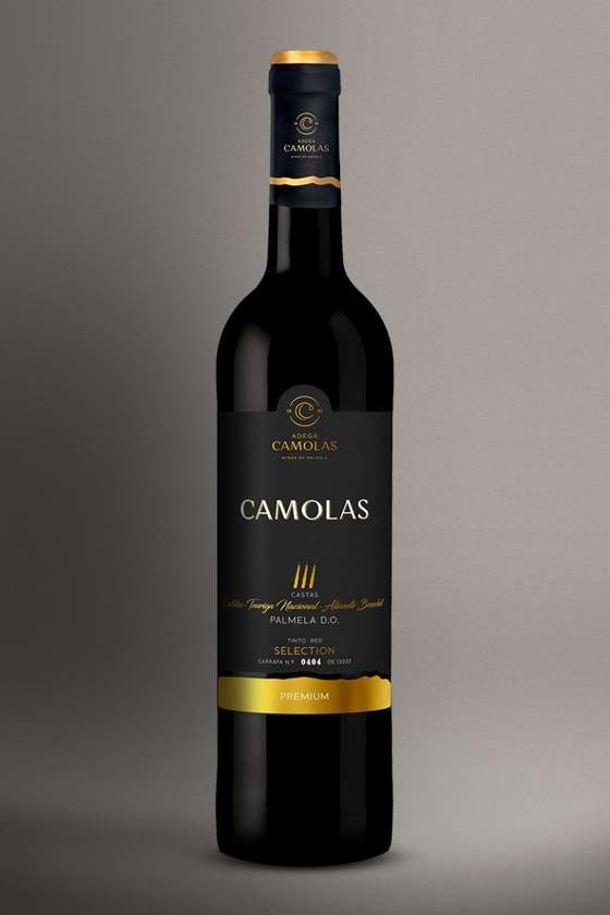Camolas Premium Red Wine