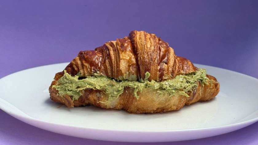Dubai Croissant