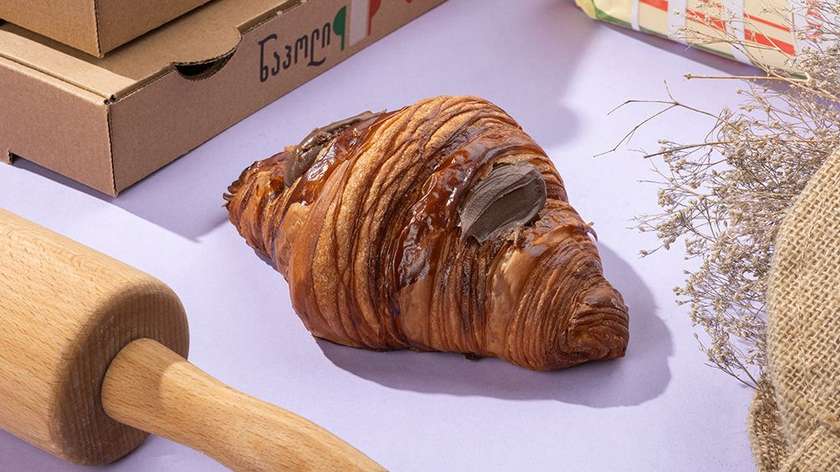 Chocolate croissant
