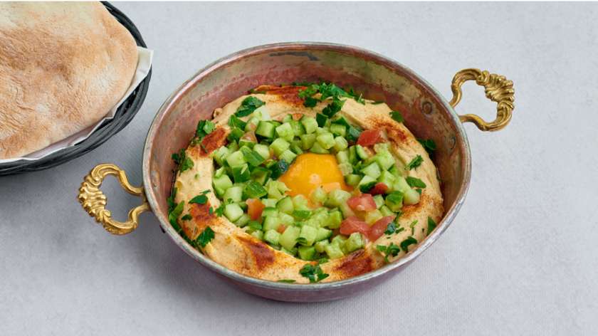 Hummus & Fried Egg