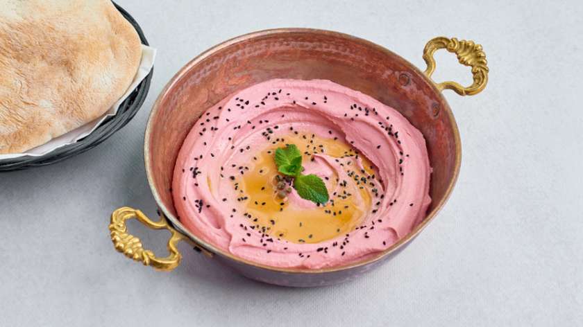 Hummus & Beetroot