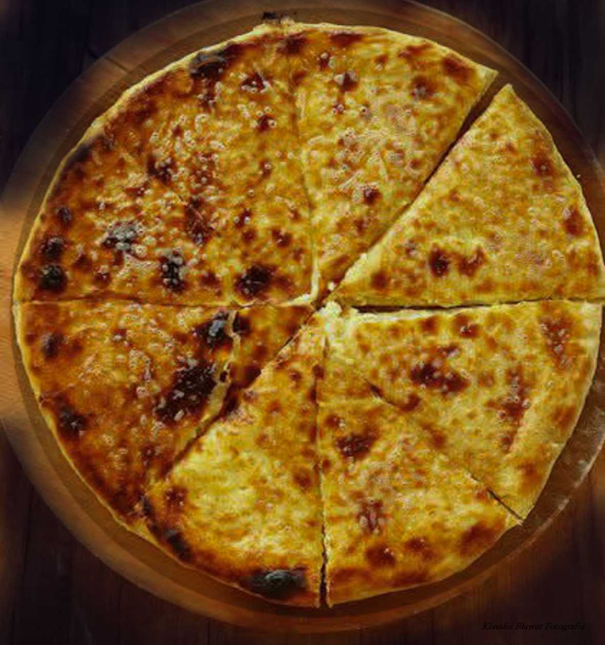 Small Megruli Khachapuri