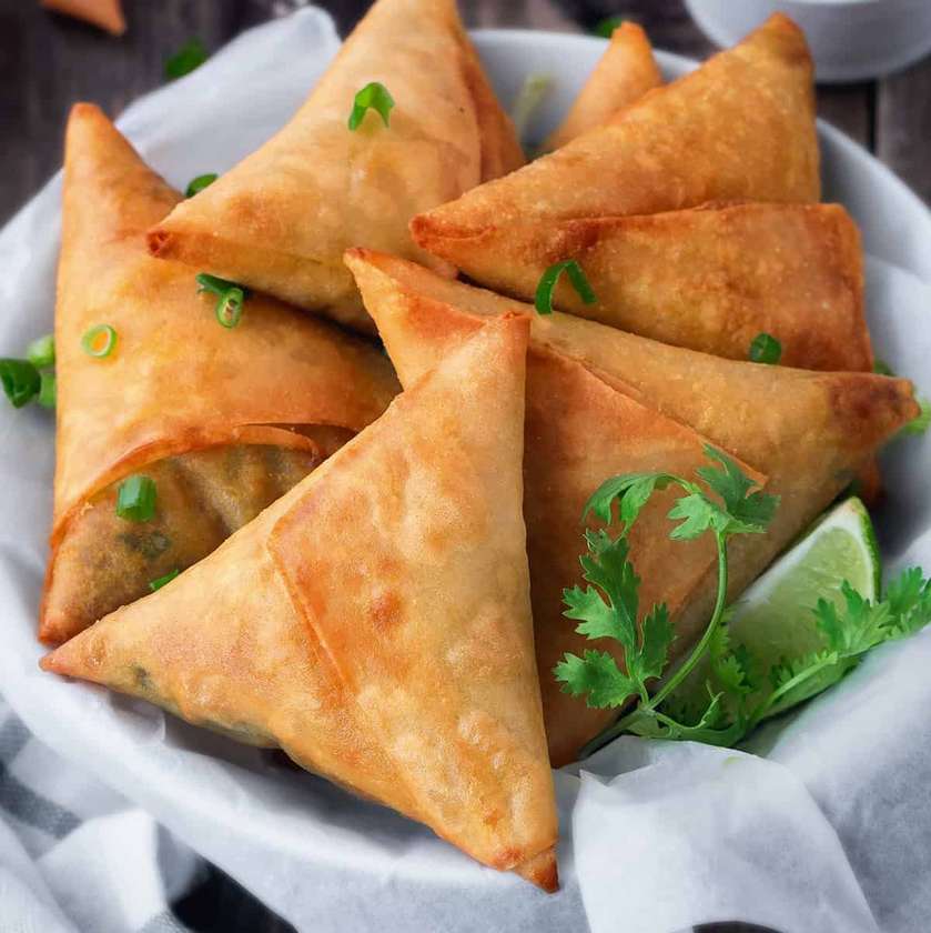 VEGETABLE Samosa