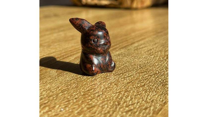 Red Jasper Pikachu (19g)