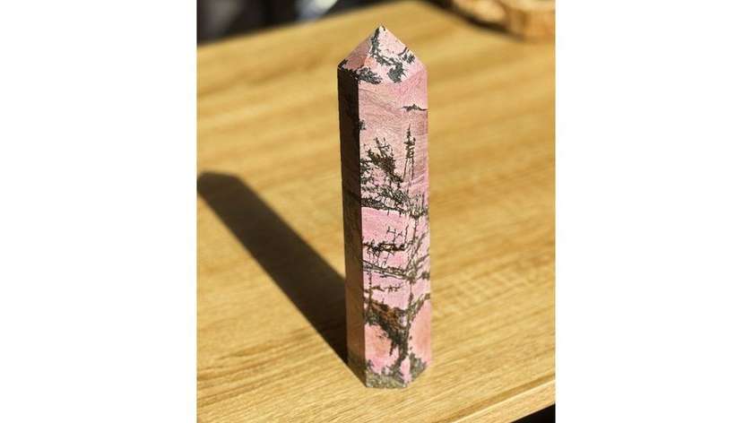 Rhodonite Fairy Tower (838g)