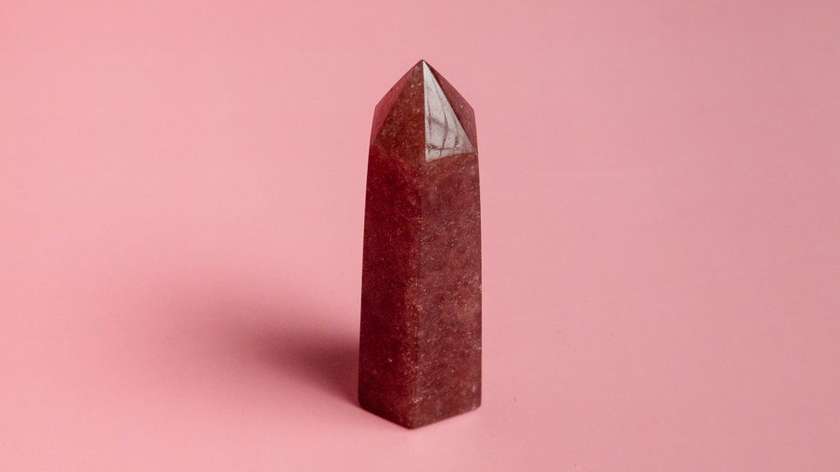 Strawberry Quartz S Tower (50g)