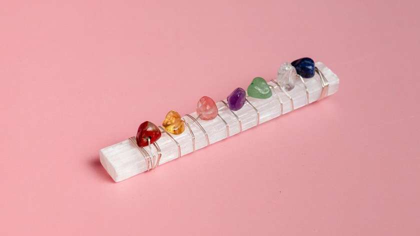 7 Chakras Selenite Bar
