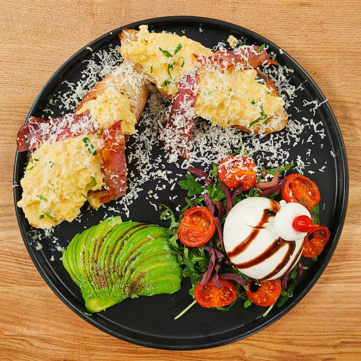 Omletă Regală Cu Burrata (350 gr)