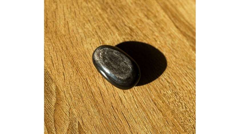 Silver Sheen Obsidian Palm Stone (115g)