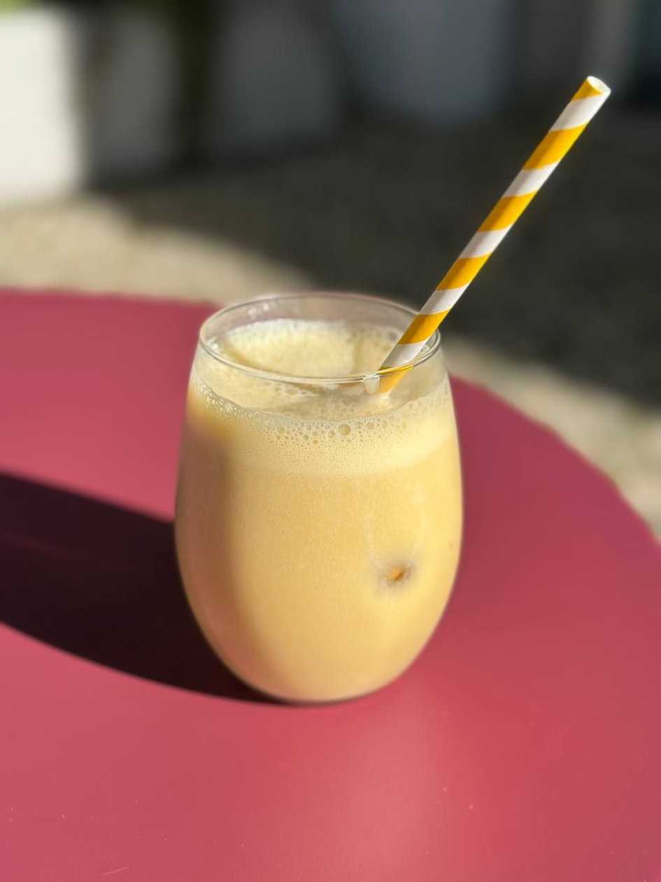 MANGO SHAKE