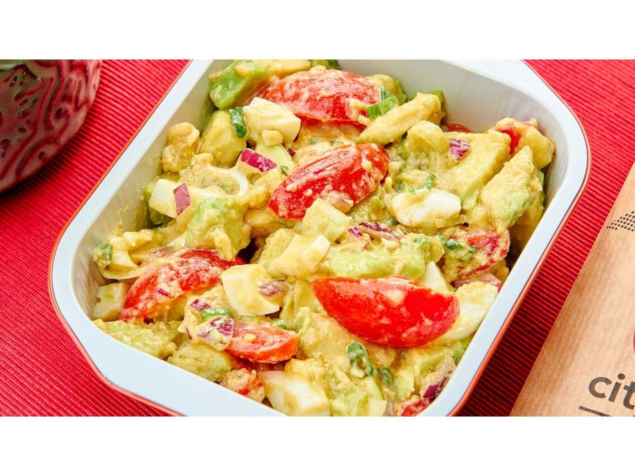 Salata de avocado cu ou  200g
