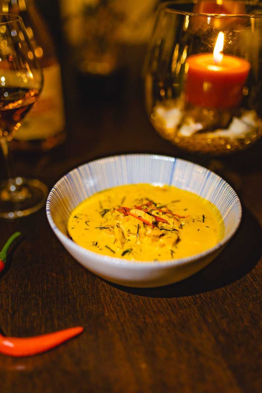 * * *YELLLOW CURRY
