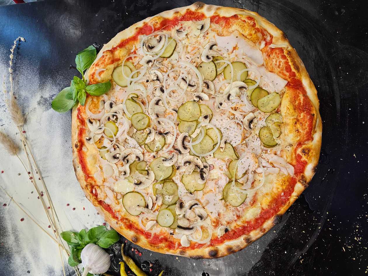 Vesuvius pizza