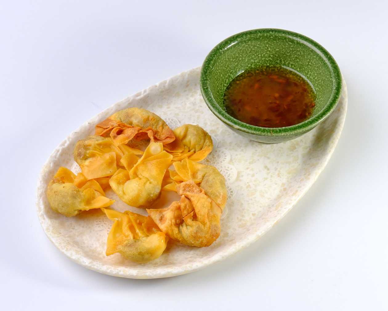 017. Deep-fried Wonton (4 pieces)