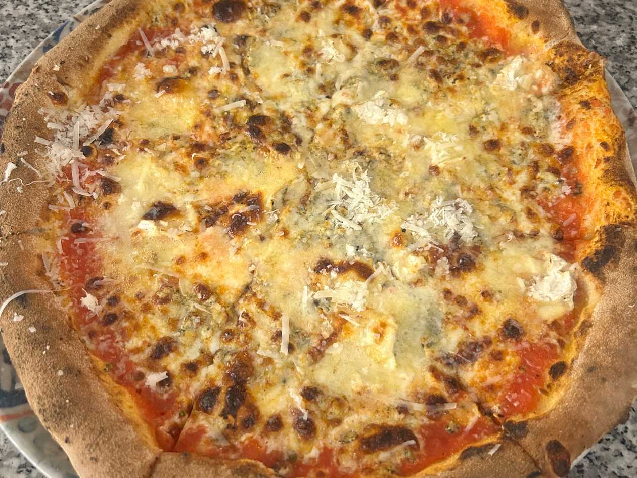 Pizza Quattro formaggi