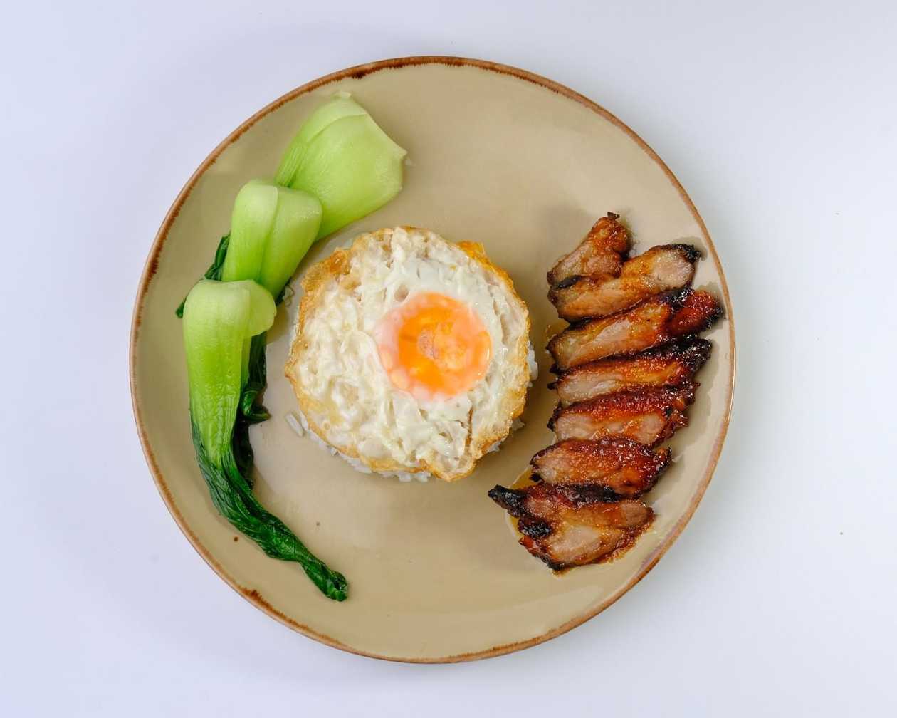 216. BBQ Iberico Pork with Egg and Rice