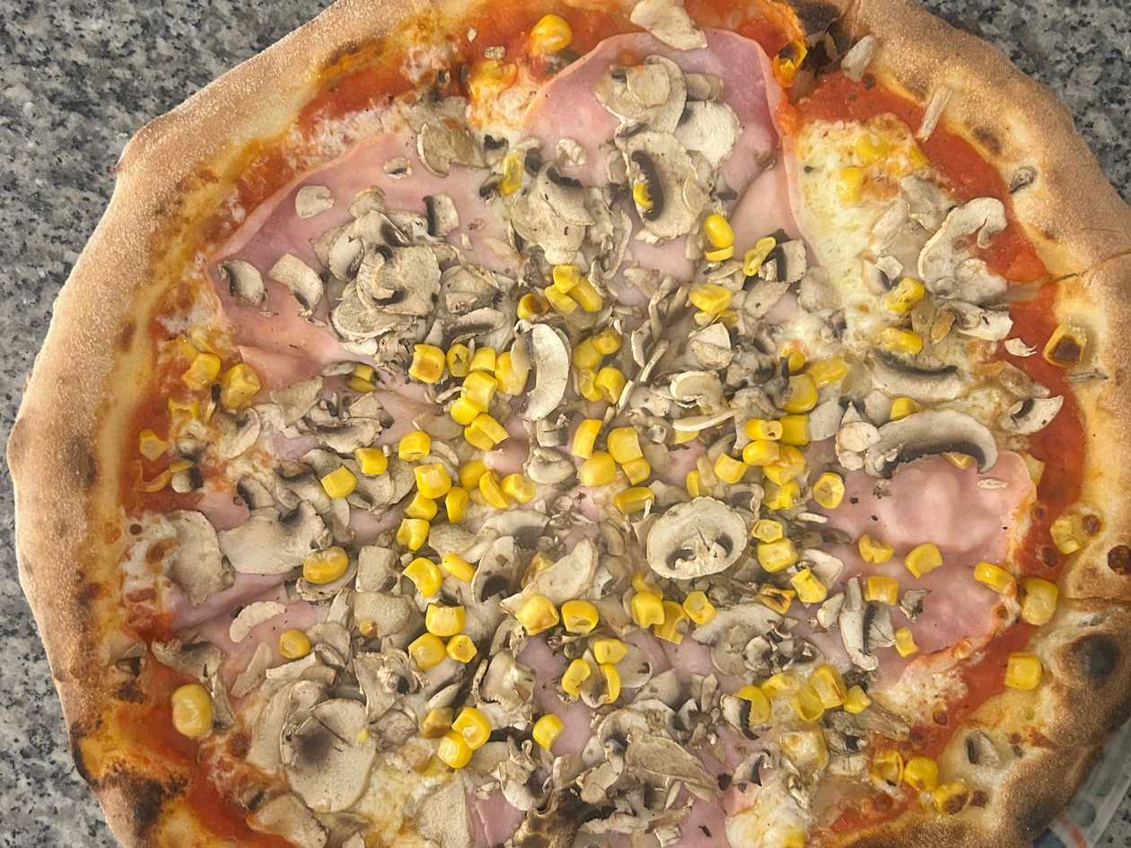 Pizza Capri