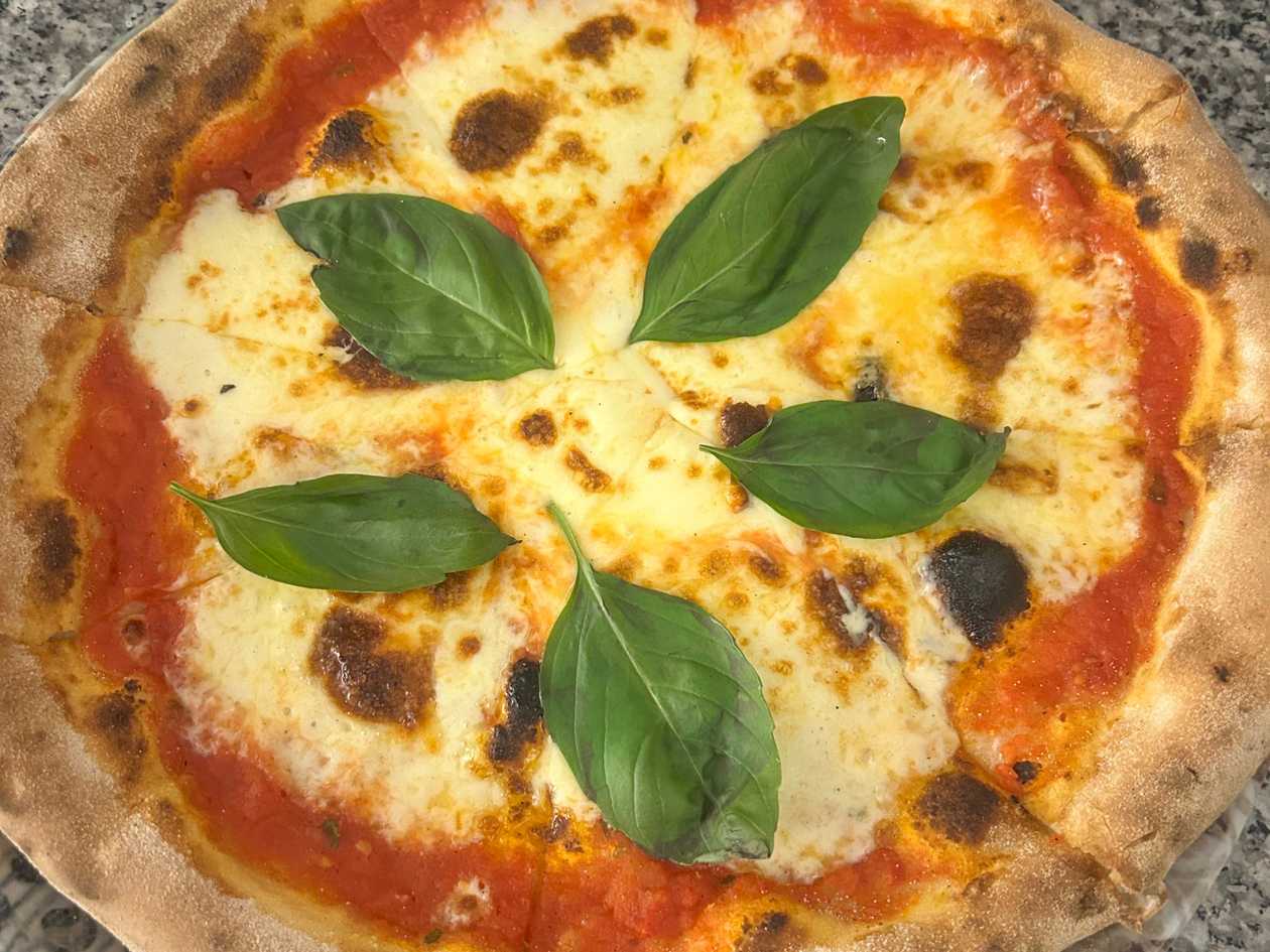 Pizza Margherita