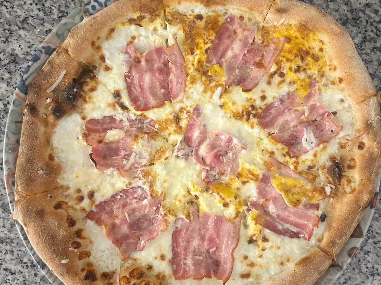 Pizza Carbonara