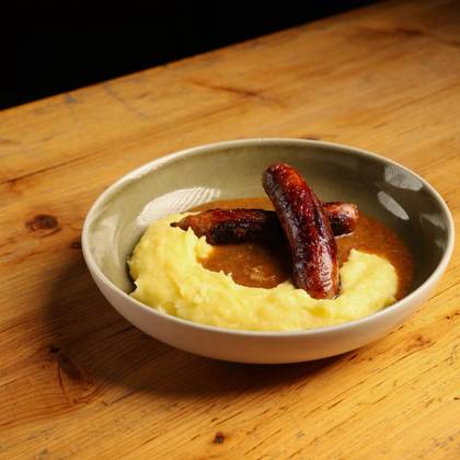 Homemade sausages with mashed potatoes