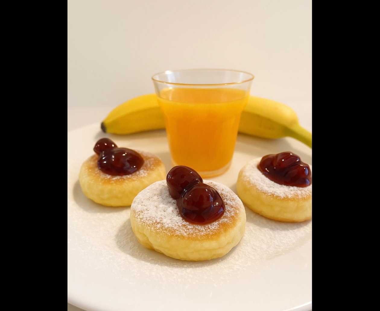 Cottage Cheese Pancakes with Fresh juice